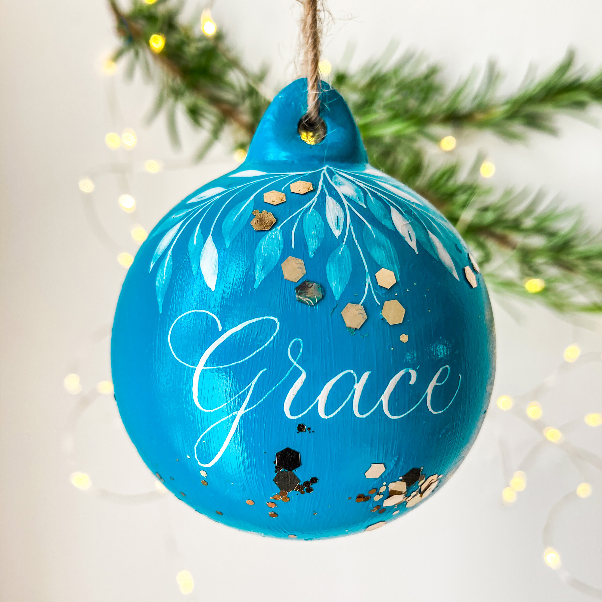 personalised handpainted name bauble