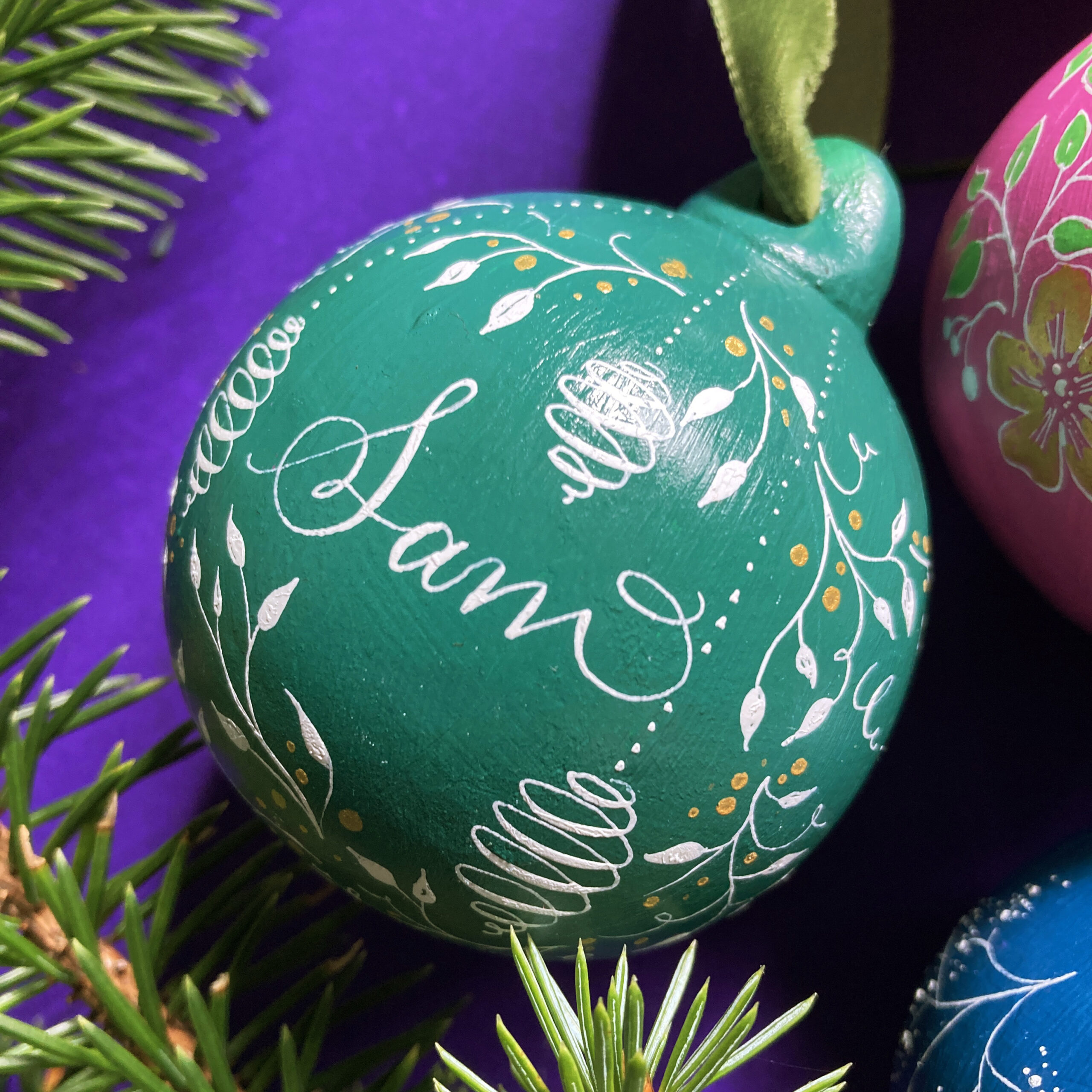 personalised handpainted name bauble